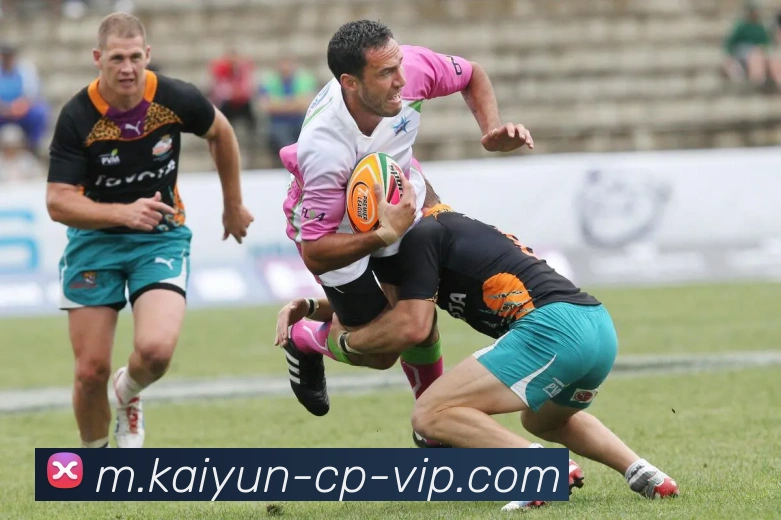 铁林分析范甘迪为何不信任小卡却对保罗的场边建议表示警惕